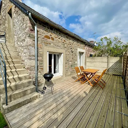 Un Petit Nid De Paradis Holiday home *